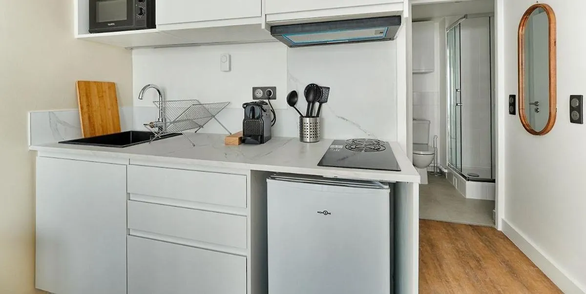 Studio Cosy Pour 2 Pers, Proche Tour Eiffel & Beaugrenelle パリ 0*,  フランス